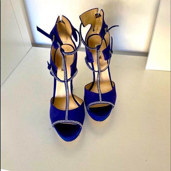 Guess Suede Strappy Platforms with Crystals  NWOT - Picture 2 of 5